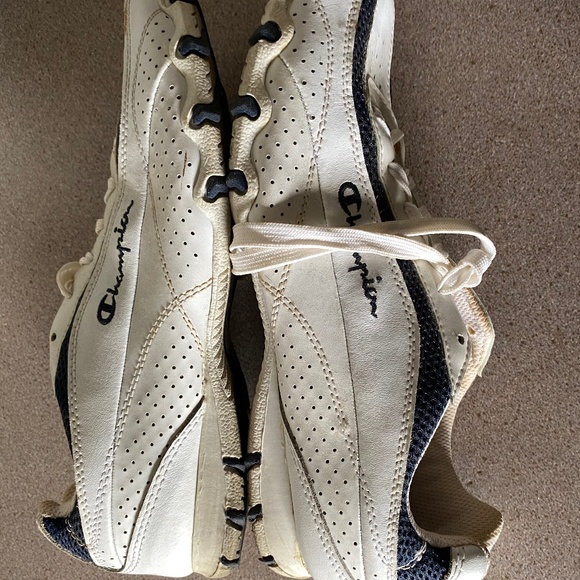 Champion running shoes - Picture 1 of 2